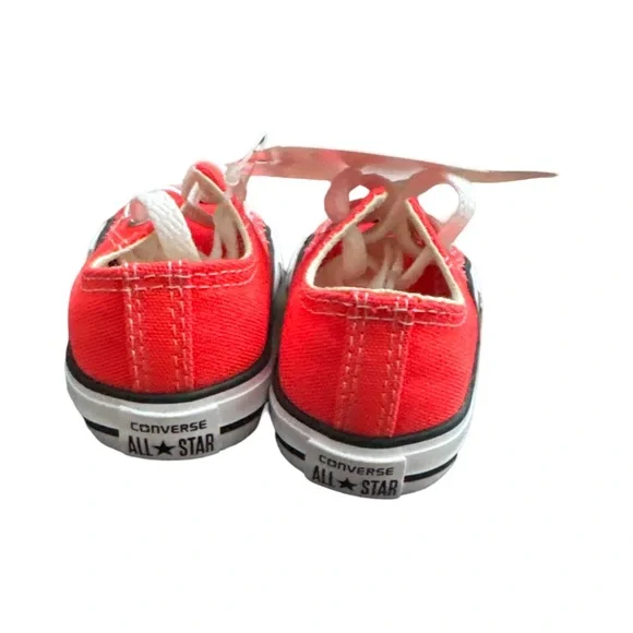 Converse Infant fiery coral - size 5 BNIB - Picture 4 of 5